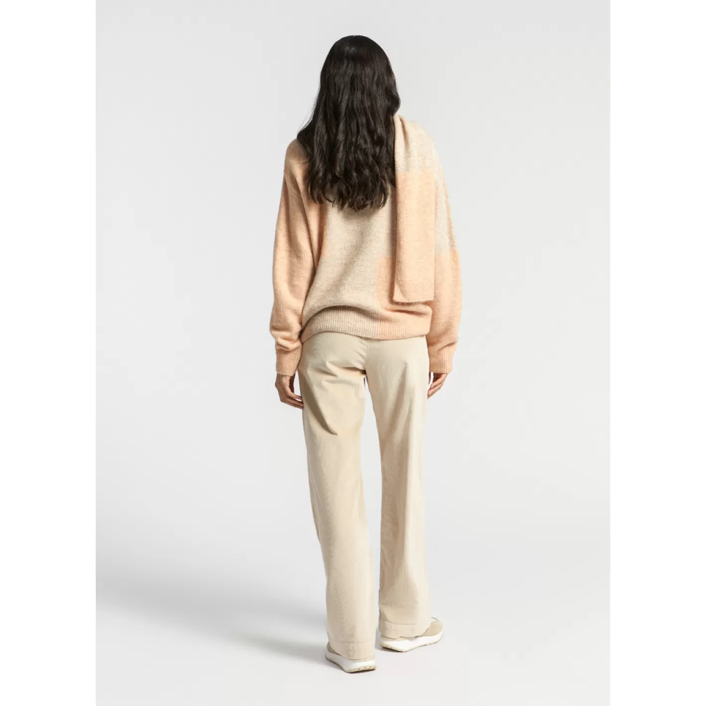 Femme Xandres Pull à couleurs contrastées confectionné dans un mélange de laines